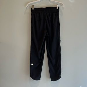LuLulemon Cropped Track Pants - Like New - MSRP $118